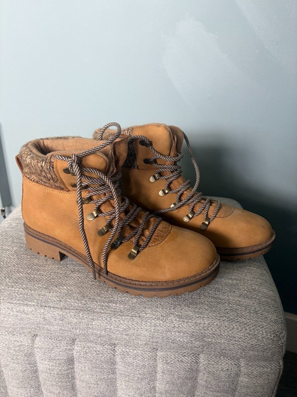 Size 10 Women's Time and True Brown Work Style Boots